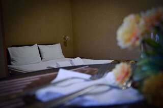 Отели для свиданий Mini Hotel VIP Семей Двухместный номер с 1 кроватью и собственной ванной комнатой-10